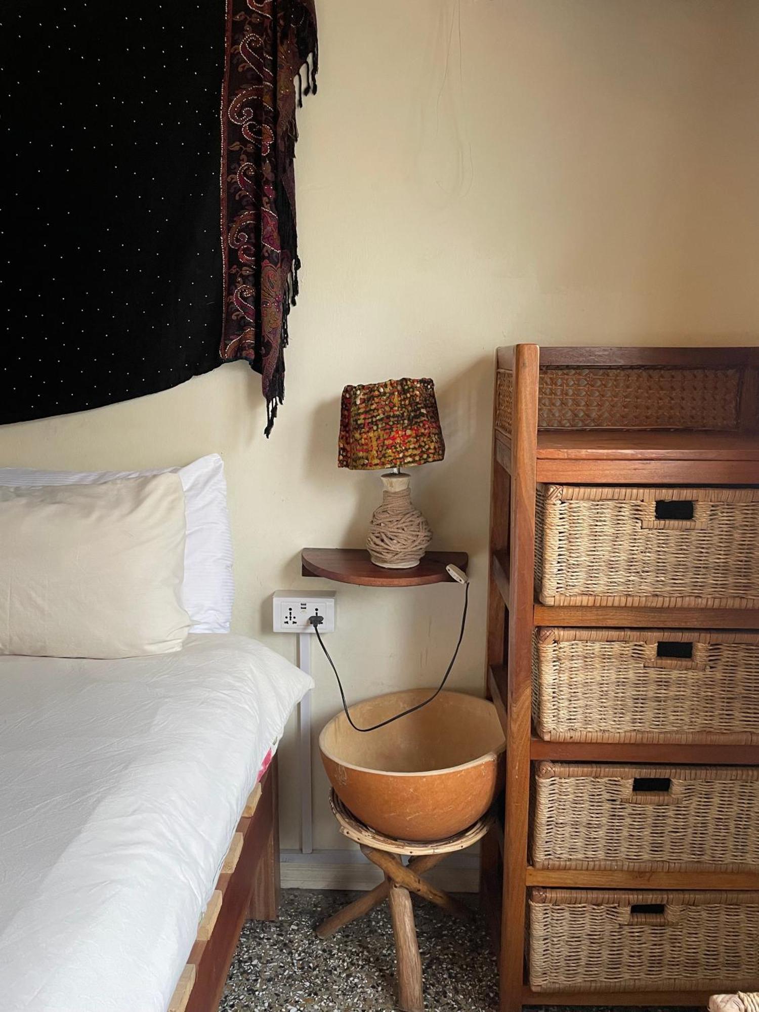Hechtech House Apartment Accra Ngoại thất bức ảnh